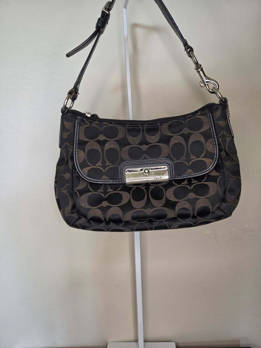 Coach Kristin OP Art Signature Sateen Hobo bag 🖤🖤